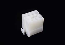 8 PIN CMNL PLUG HSG M/M NATL