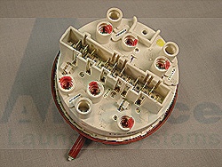 SWITCH WTR LVL 195/240/290 PKG