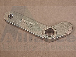 CASTING LATCH LWR DR BRS NKL